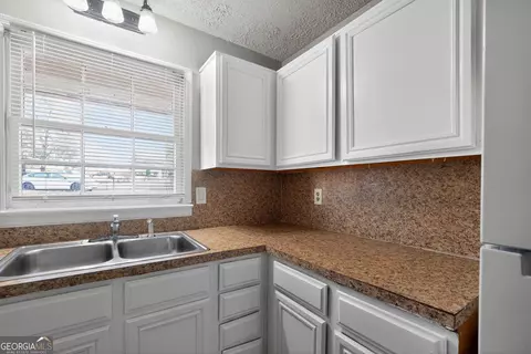 Kitchen - 2497 Celina Ct, Morrow, GA 30260 photo 3 of 3