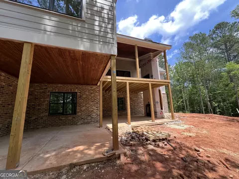 Exterior - 607 Forest Pointe Dr, Forsyth, GA 31029 photo 7 of 8