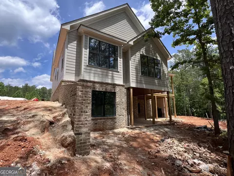 Exterior - 607 Forest Pointe Dr, Forsyth, GA 31029 photo 6 of 8