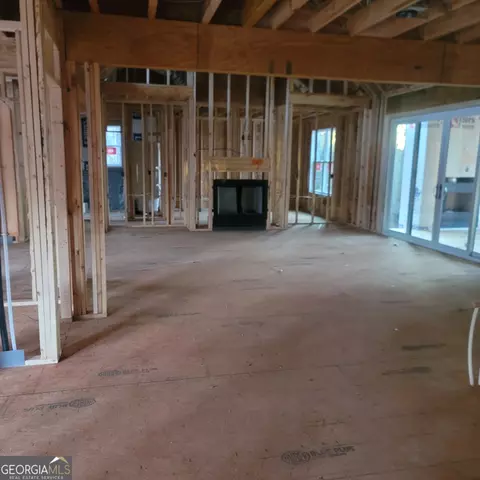 Entry Way - 607 Forest Pointe Dr, Forsyth, GA 31029 photo 2 of 2