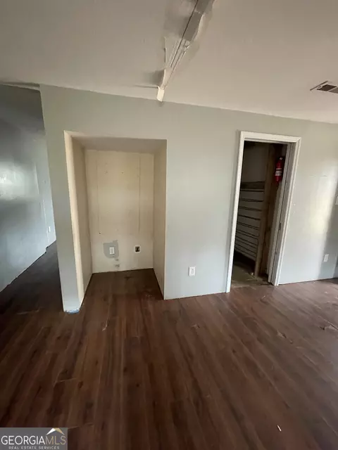 Other - 443 E Rivers Rd, Griffin, GA 30224 photo 3 of 8