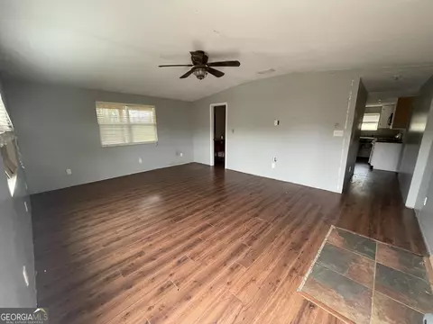 Living - 443 E Rivers Rd, Griffin, GA 30224 photo 1 of 3