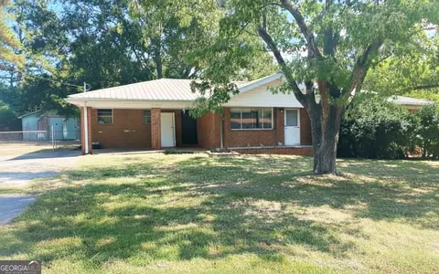 106 Melody Ln NW, Rome, GA 30165