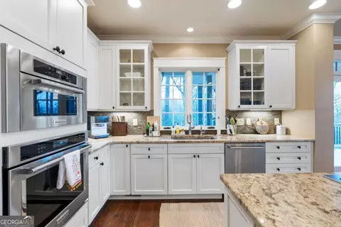 Kitchen - 476 Wildcat Trl, Jasper, GA 30143 photo 4 of 4