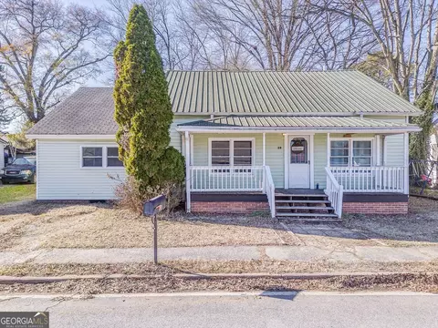30 Oak St, Aragon, GA 30104