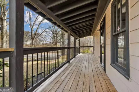 669 Leather St, Buford, GA 30518 photo 8