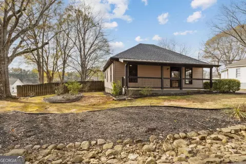 669 Leather St, Buford, GA 30518 photo 4