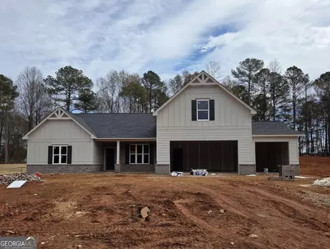 308 Meadows Dr, Bethlehem, GA 30620
