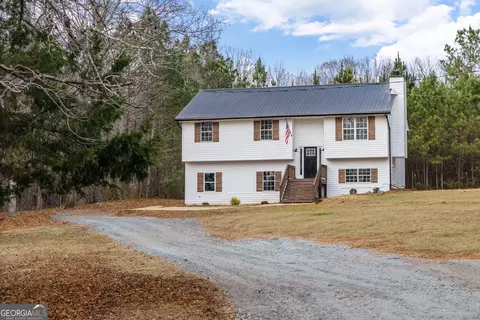 415 Old Jones Rd, Whitesburg, GA 30185