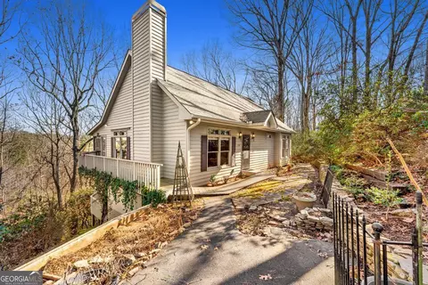 1447 Blue Ridge Dr, Sautee Nacoochee, GA 30571