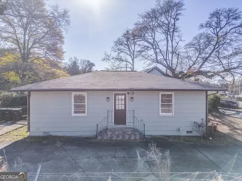 1407 E 2nd Ave SE, Rome, GA 30161
