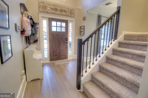 303 Junction Ct, Winder, GA 30680 photo 2