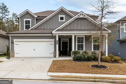 109 Vivian Ln, Peachtree City, GA 30269