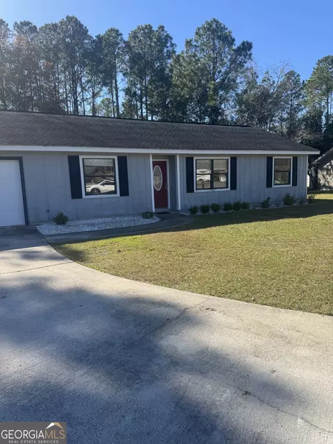 120 Natchez Ct, Saint Marys, GA 31558