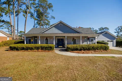 2825 Bud Mckey Cir, Valdosta, GA 31602
