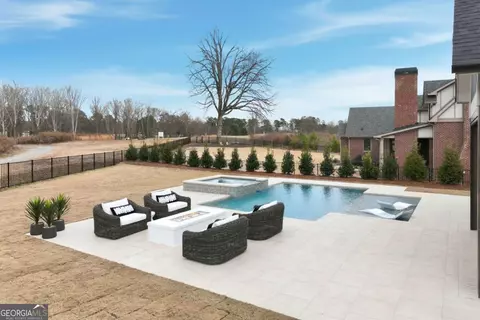Exterior - 644 E Lake Dr, Gainesville, GA 30506 photo 11 of 13