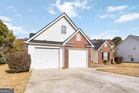 101 River View Ct, Hampton, GA 30228 photo 2