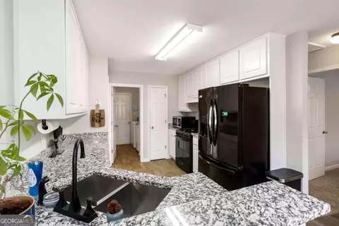 101 River View Ct, Hampton, GA 30228 photo 11