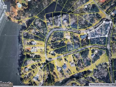 1421 Pullman Ln, Greensboro, GA 30642