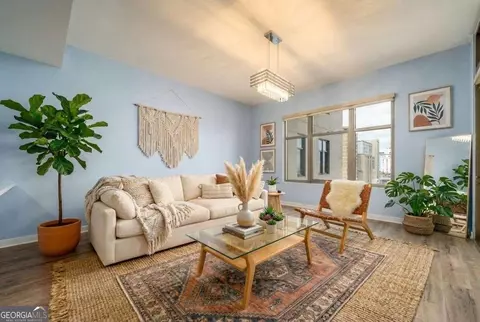 565 Peachtree St NE #1207, Atlanta, GA 30308