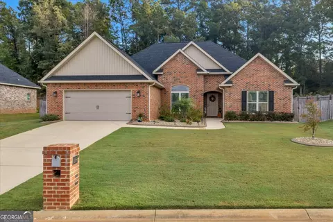Exterior - 108 Timber Ridge Cir, Byron, GA 31008 photo 8 of 8