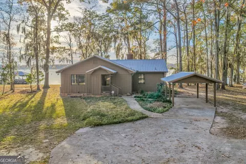 108 N Valhalla Dr, Cordele, GA 31015