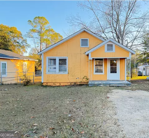 1502 E Roosevelt Ave, Albany, GA 31705