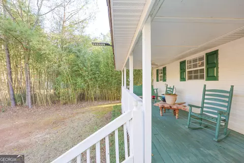 Exterior - 42 Deer Pointe Ct, Lagrange, GA 30240 photo 5 of 21