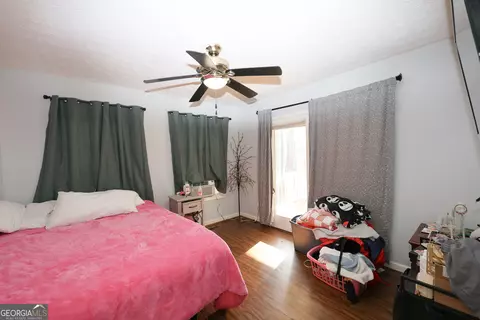 Bedroom - 42 Deer Pointe Ct, Lagrange, GA 30240 photo 3 of 6