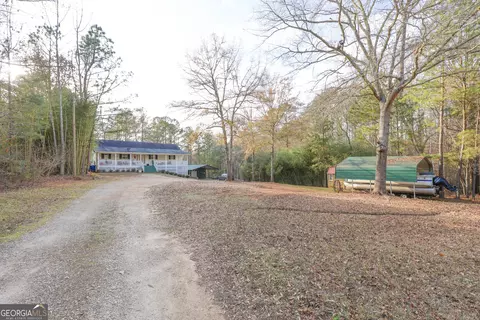 Exterior - 42 Deer Pointe Ct, Lagrange, GA 30240 photo 3 of 21