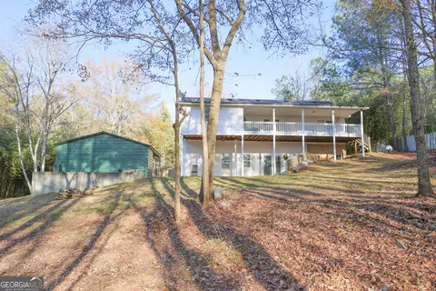 Exterior - 42 Deer Pointe Ct, Lagrange, GA 30240 photo 9 of 21