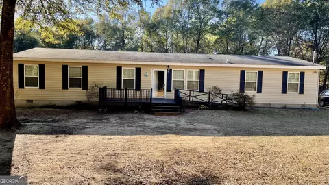 21 Ruby Rd, Hawkinsville, GA 31036