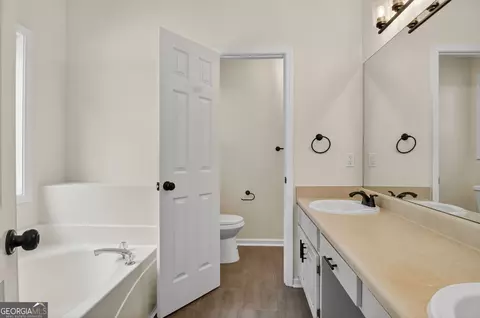 110 Chestnut Dr, Covington, GA 30016 photo 17