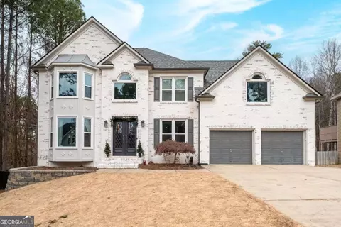 640 Braidwood Dr NW, Acworth, GA 30101