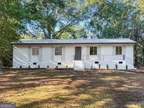 205 Pine St, Barnesville, GA 30204