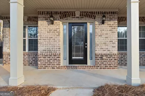 Exterior - 149 Mariahs Walk, Hampton, GA 30228 photo 4 of 9