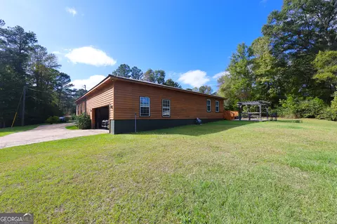 Exterior - 1142 Hammett Rd, Lagrange, GA 30241 photo 12 of 23