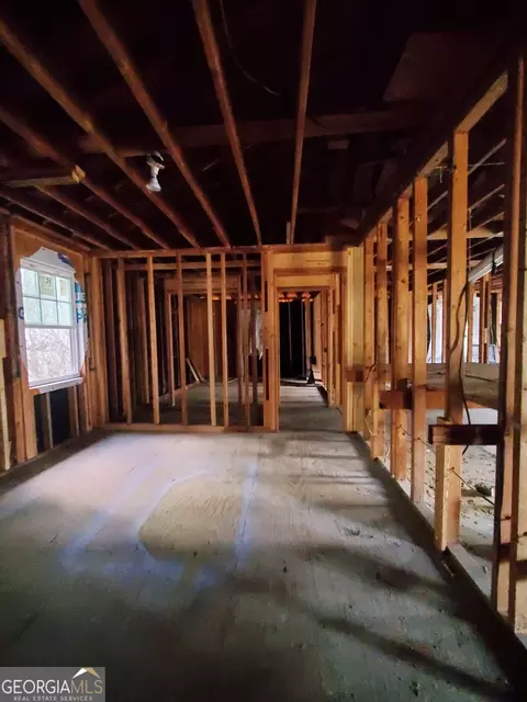 Entry Way - 537 Jordan Rd, Toccoa, GA 30577 photo 1 of 2
