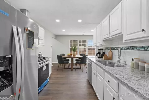 Kitchen - 10768 Starling Trl, Hampton, GA 30228 photo 1 of 2