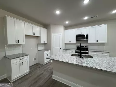 2113 N Hicks, Toccoa, GA 30577 photo 9