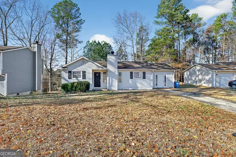 2820 Robinson Wood Dr, Riverdale, GA 30296