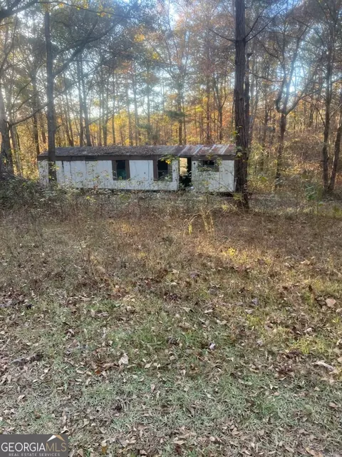 1239 Cross Plains Rd, Carrollton, GA 30116