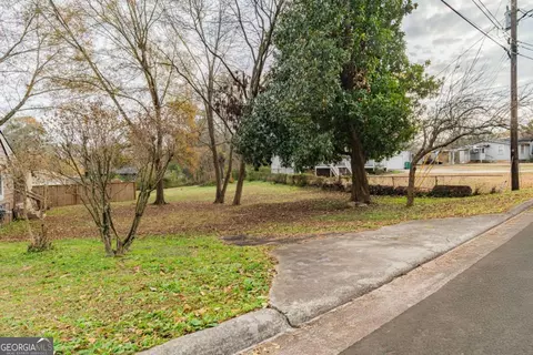 2582 Argo Dr SE, Smyrna, GA 30080