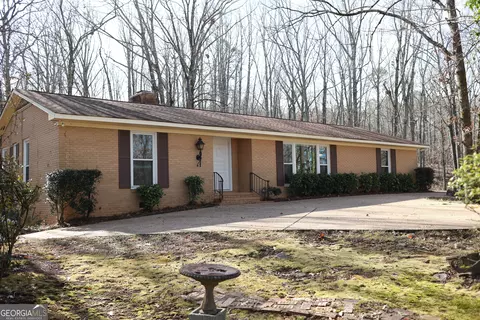 907 Mayes Way, Manchester, GA 31816