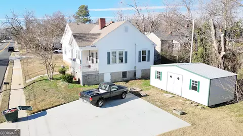 155 Myrtle St, Elberton, GA 30635
