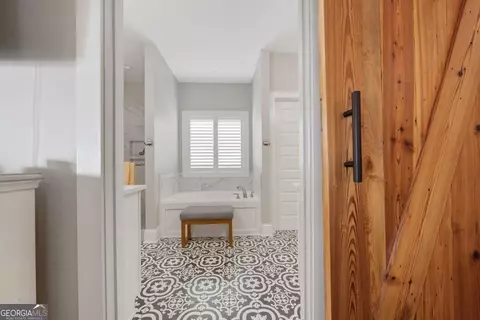 757 Markhams Dr, Madison, GA 30650 photo 5