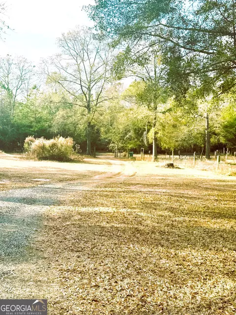 Exterior - 105 Dowdy Ct, Perry, GA 31069 photo 2 of 4