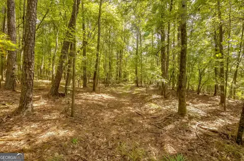 1261 Crumbley Rd, Mcdonough, GA 30252