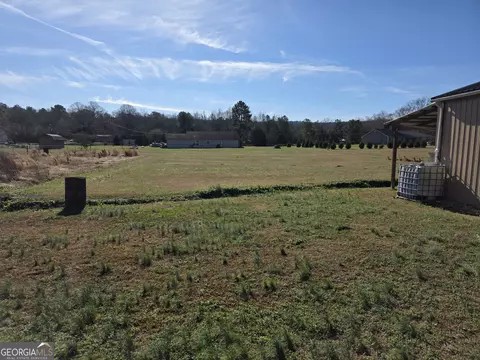 Exterior - 340 Wray Rd, Buchanan, GA 30113 photo 7 of 10