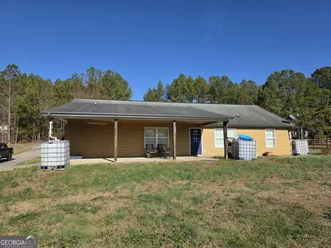 Exterior - 340 Wray Rd, Buchanan, GA 30113 photo 4 of 10